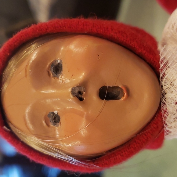 Buyers choice carolers - Picture 3 of 7